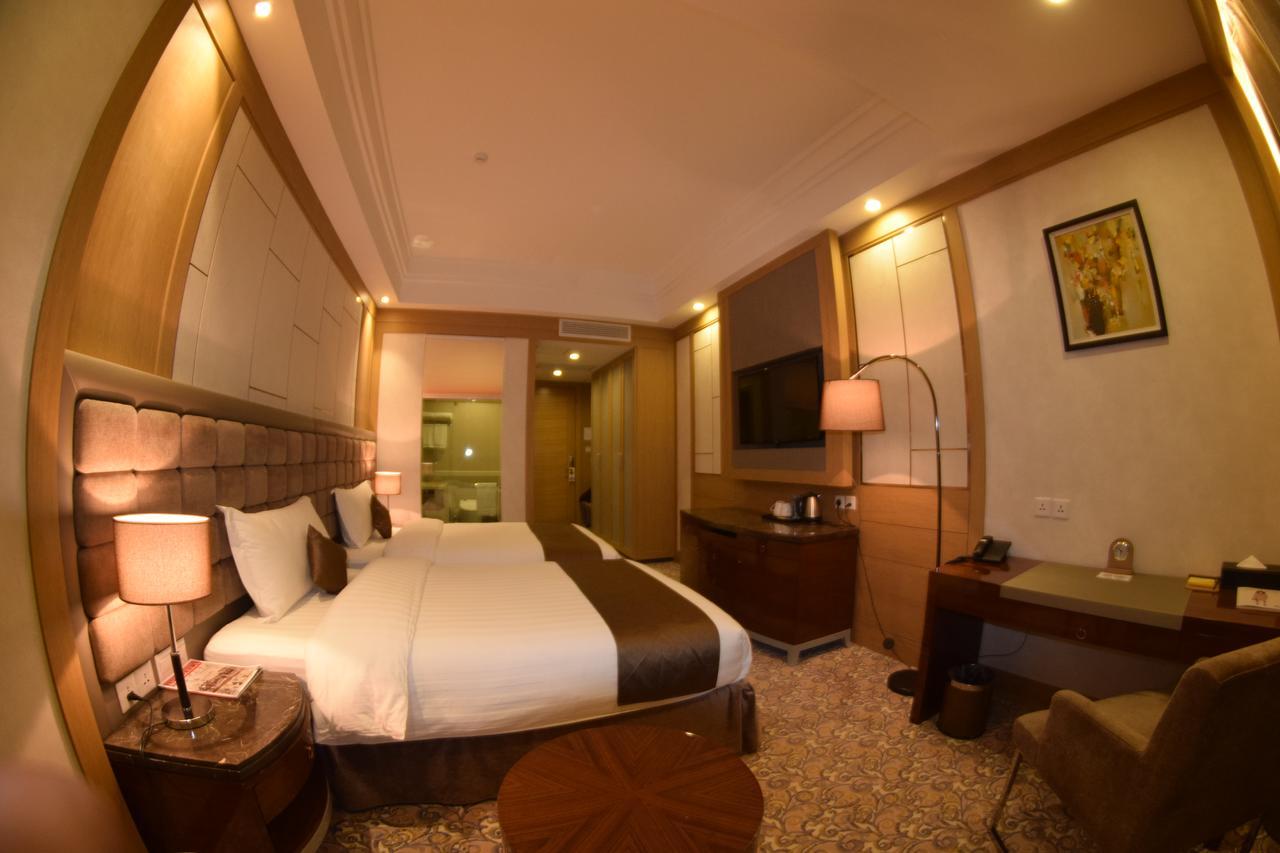 Royal Mountain Hotel Улан-Батор Екстер'єр фото
